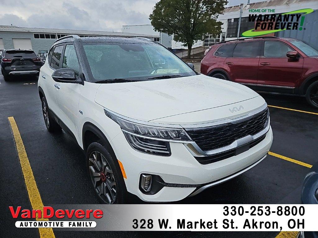 2022 Kia Seltos Vehicle Photo in AKRON, OH 44303-2185