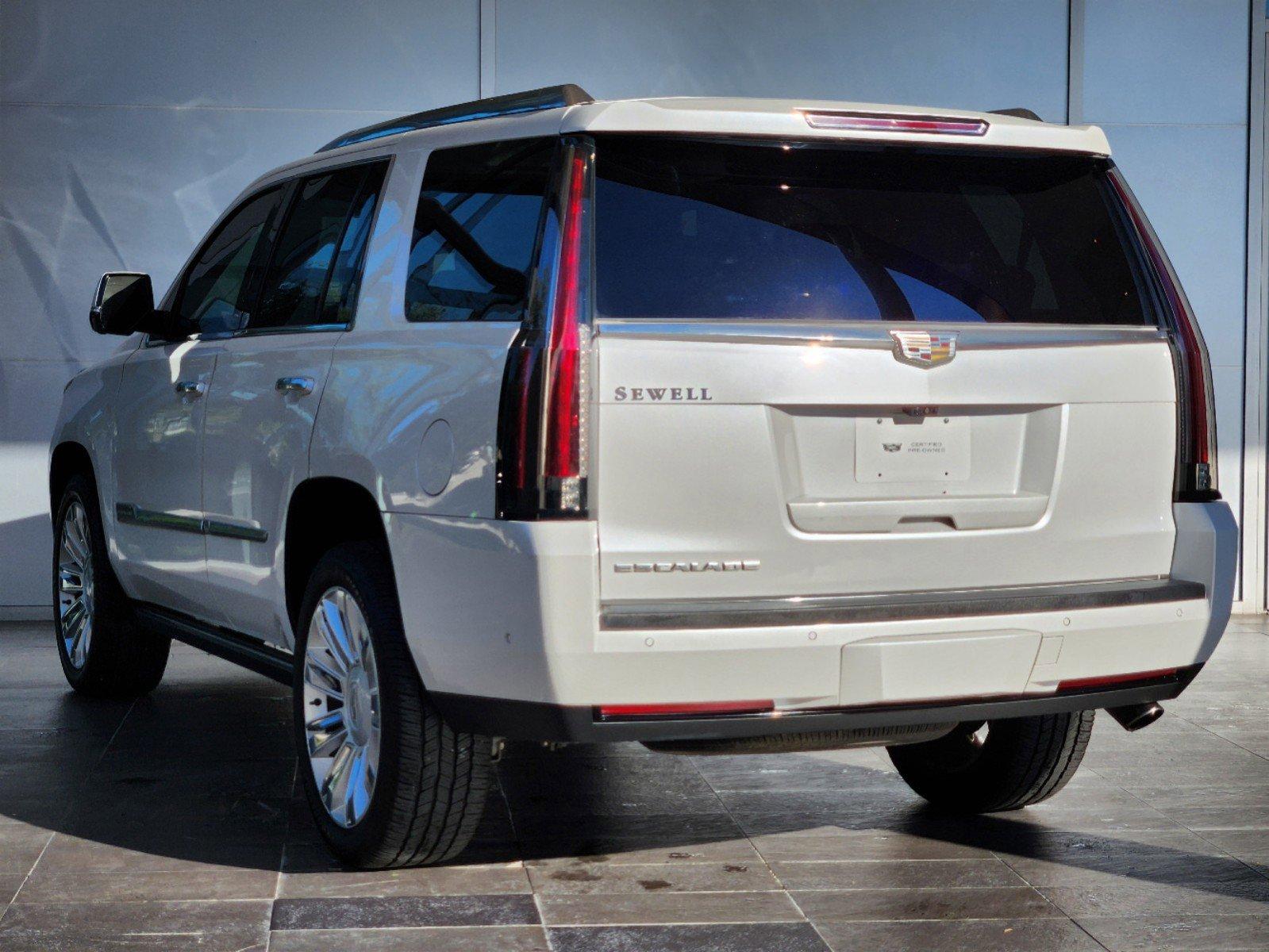 2020 Cadillac Escalade Vehicle Photo in HOUSTON, TX 77079-1502