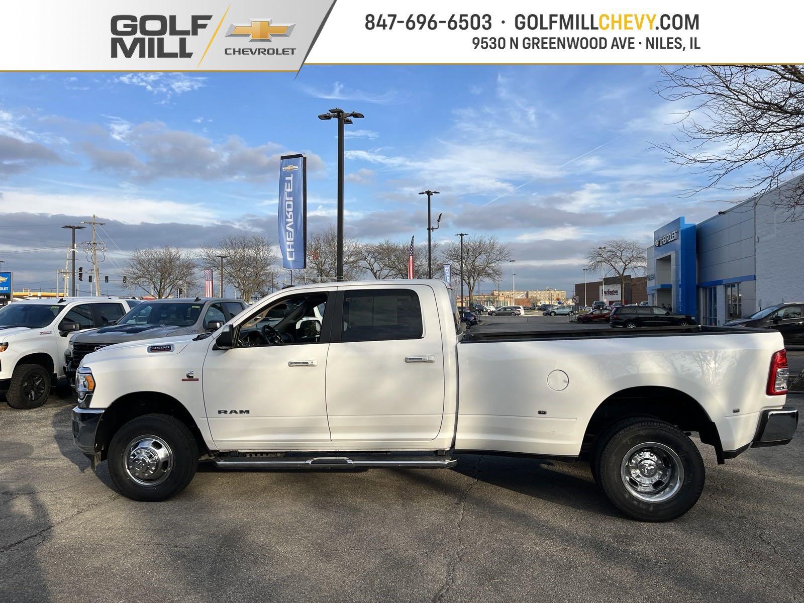 2019 Ram 3500 Vehicle Photo in Saint Charles, IL 60174