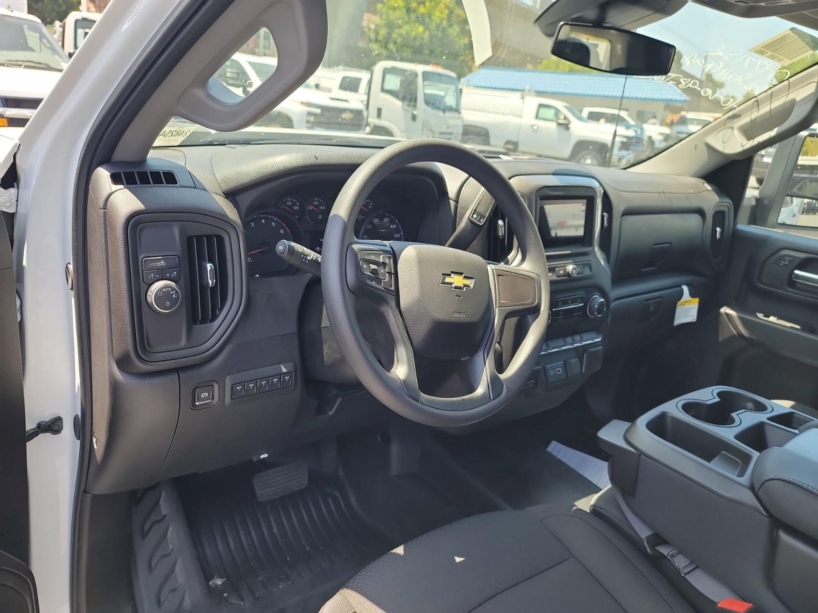 2024 Chevrolet Silverado 2500 HD Vehicle Photo in LA MESA, CA 91942-8211