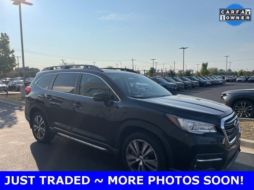 2019 Subaru Ascent Vehicle Photo in Plainfield, IL 60586