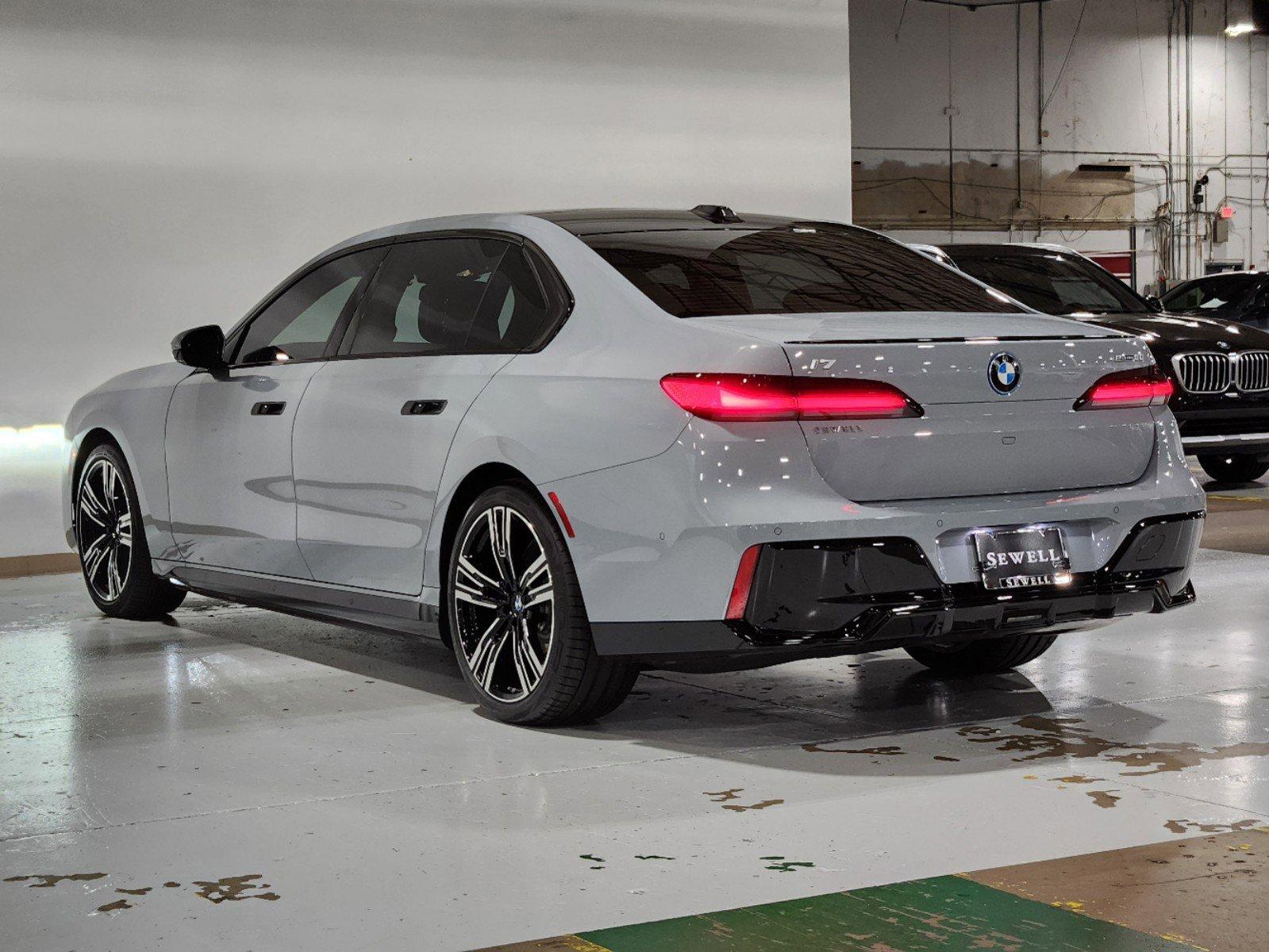 2024 BMW i7 Vehicle Photo in GRAPEVINE, TX 76051