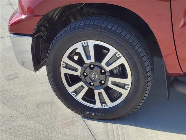 2007 Toyota Tundra Vehicle Photo in Peoria, IL 61615