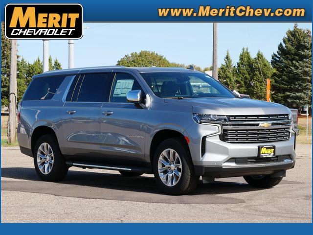 2024 Chevrolet Suburban Vehicle Photo in MAPLEWOOD, MN 55119-4794