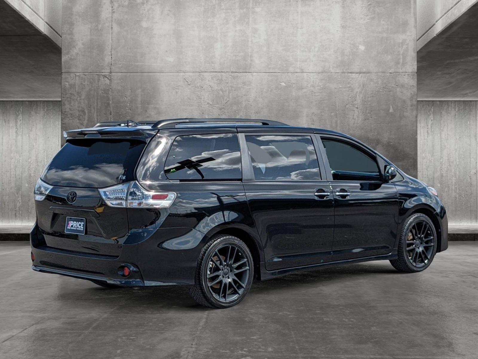 2020 Toyota Sienna Vehicle Photo in ORLANDO, FL 32808-7998