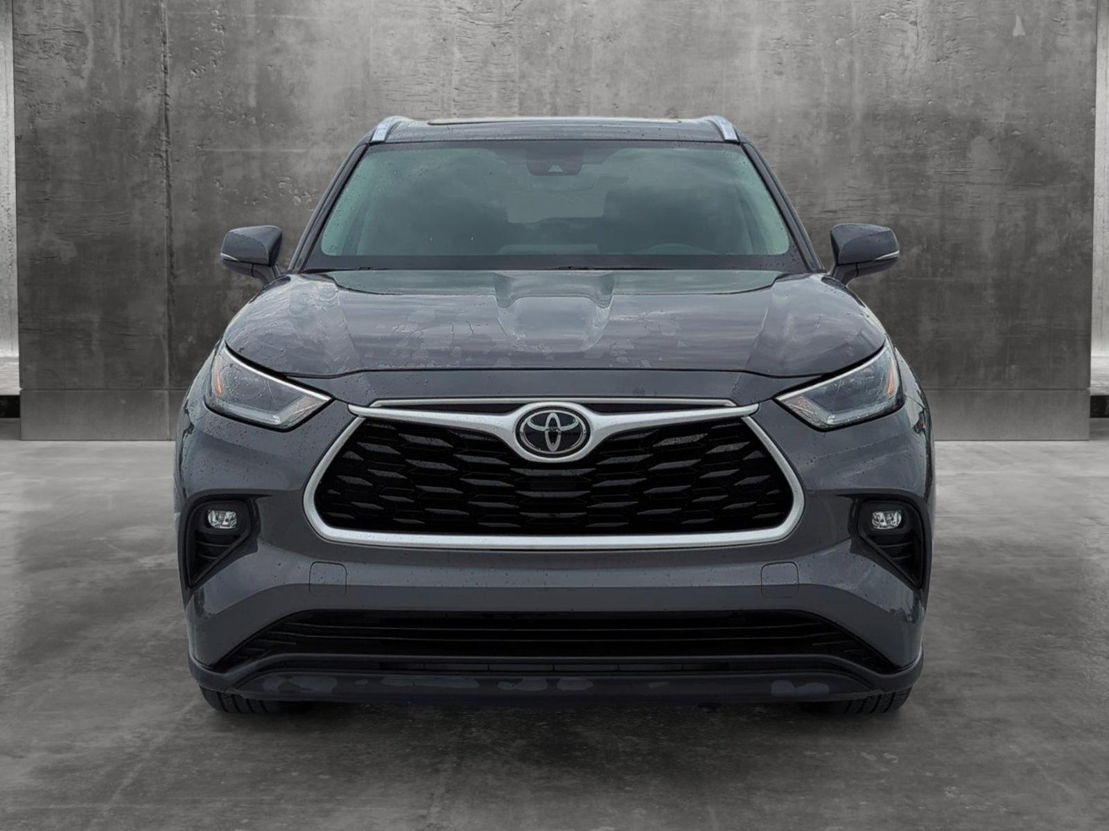 2021 Toyota Highlander Vehicle Photo in Ft. Myers, FL 33907