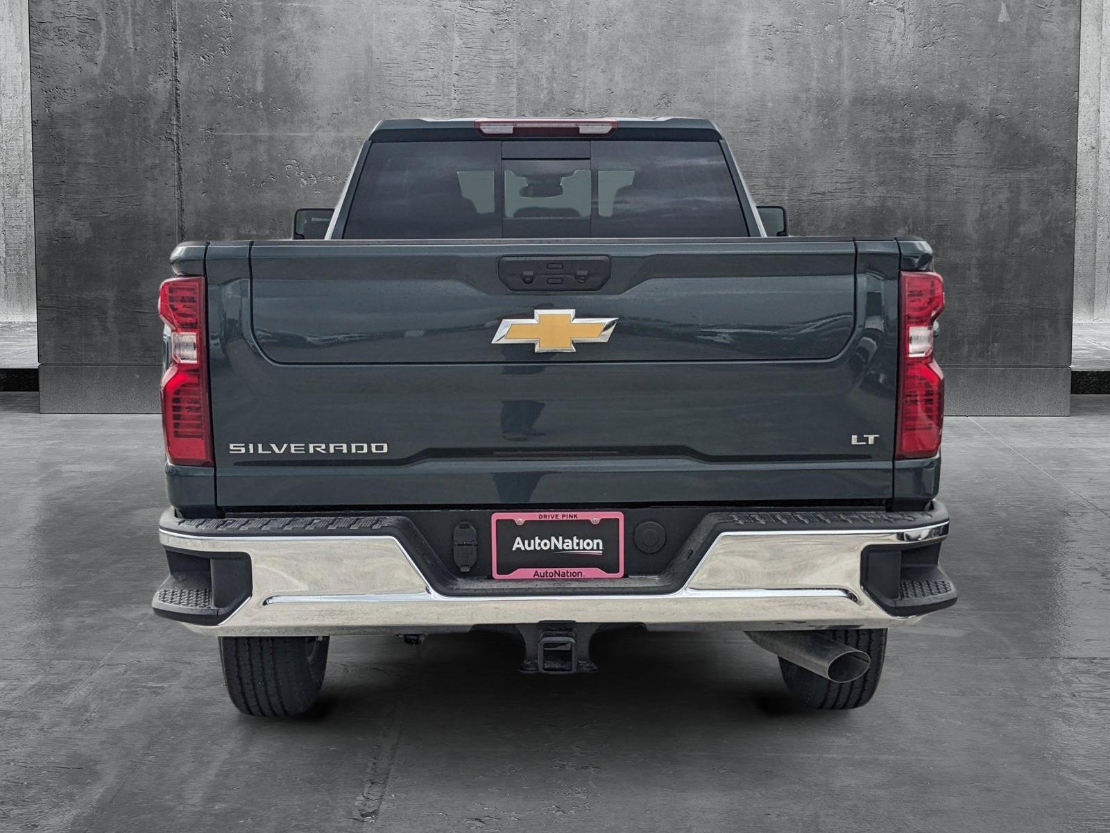 2025 Chevrolet Silverado 2500 HD Vehicle Photo in PEMBROKE PINES, FL 33024-6534