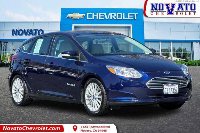2017 Ford Focus Vehicle Photo in NOVATO, CA 94945-4102
