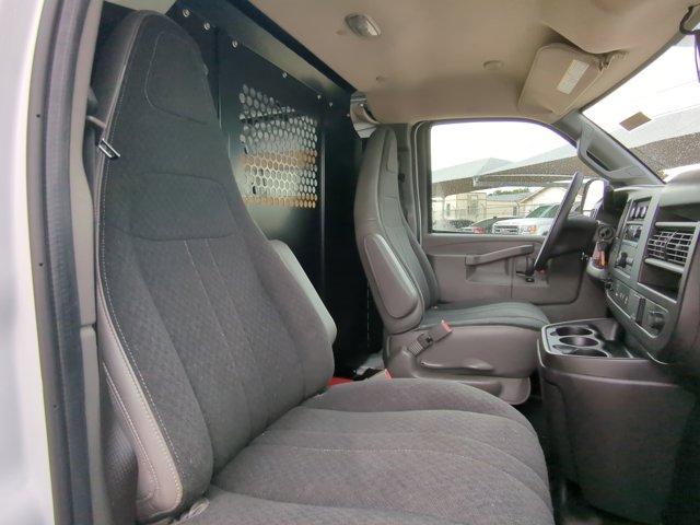 2022 GMC Savana Cargo Van Vehicle Photo in SELMA, TX 78154-1460