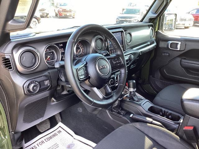 2023 Jeep Wrangler Vehicle Photo in Gardner, MA 01440