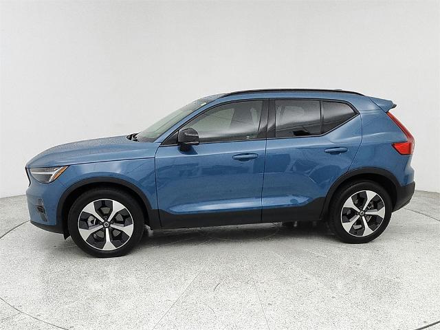 2023 Volvo XC40 Vehicle Photo in Grapevine, TX 76051