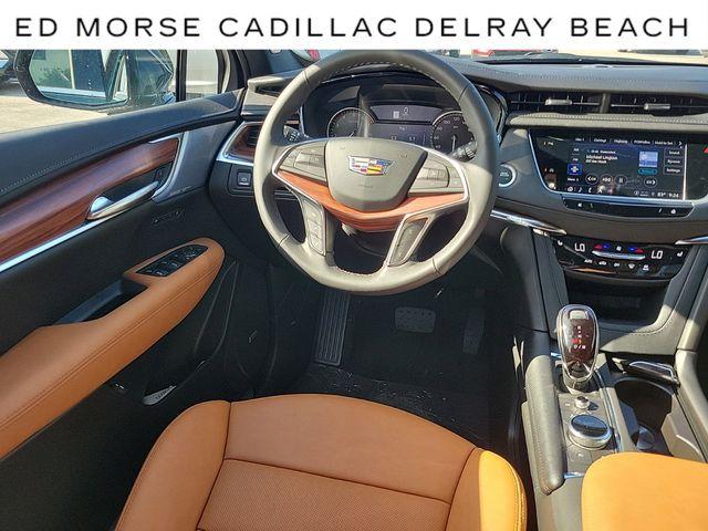 2025 Cadillac XT5 Vehicle Photo in DELRAY BEACH, FL 33483-3294