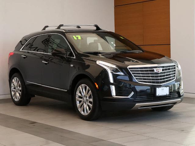 2017 Cadillac XT5 Vehicle Photo in LIBERTYVILLE, IL 60048-3287