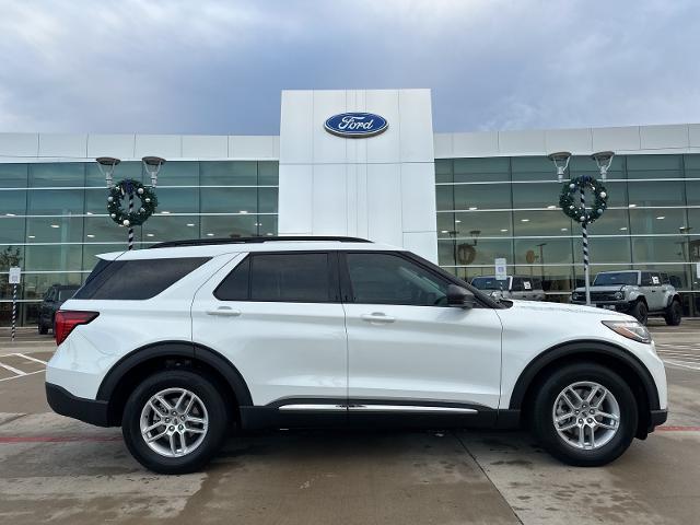 2025 Ford Explorer Vehicle Photo in Terrell, TX 75160