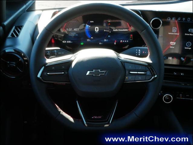 2025 Chevrolet Equinox EV Vehicle Photo in MAPLEWOOD, MN 55119-4794