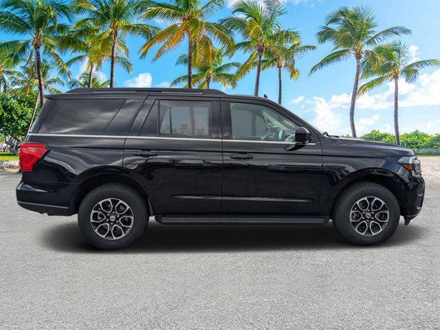 Used 2022 Ford Expedition XLT with VIN 1FMJU1HT1NEA65152 for sale in Arcadia, FL