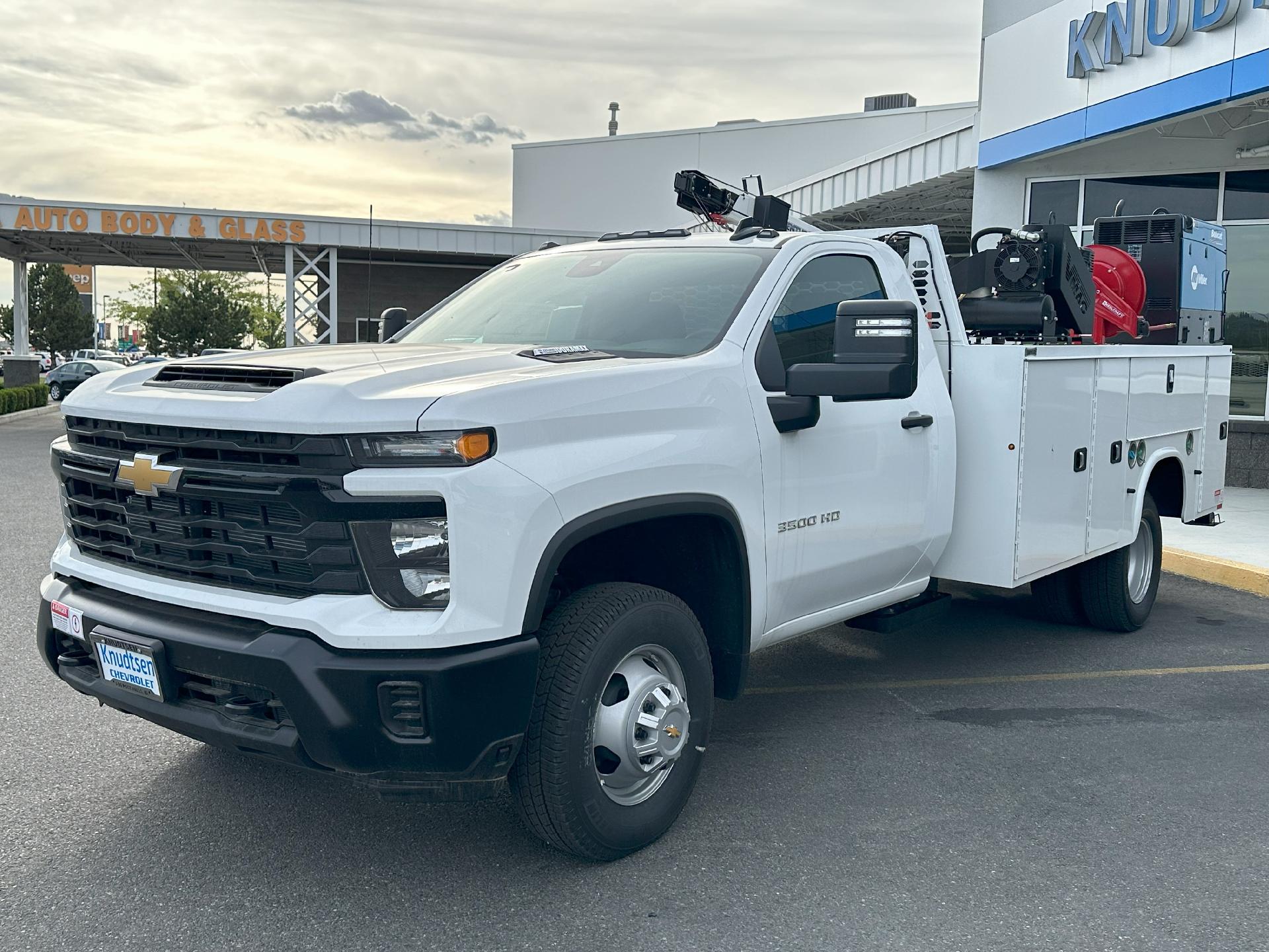 2024 Chevrolet Silverado 3500 HD Chassis Cab Vehicle Photo in POST FALLS, ID 83854-5365