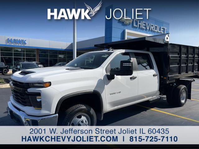 2024 Chevrolet Silverado 3500 HD CC Vehicle Photo in JOLIET, IL 60435-8135