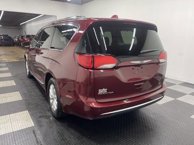 Used 2018 Chrysler Pacifica Touring L with VIN 2C4RC1BG4JR120440 for sale in Seymour, IN