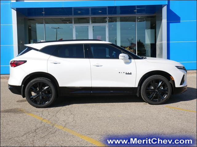 2020 Chevrolet Blazer Vehicle Photo in MAPLEWOOD, MN 55119-4794