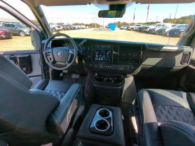 2024 GMC Savana Cargo 2500 Vehicle Photo in ALBERTVILLE, AL 35950-0246