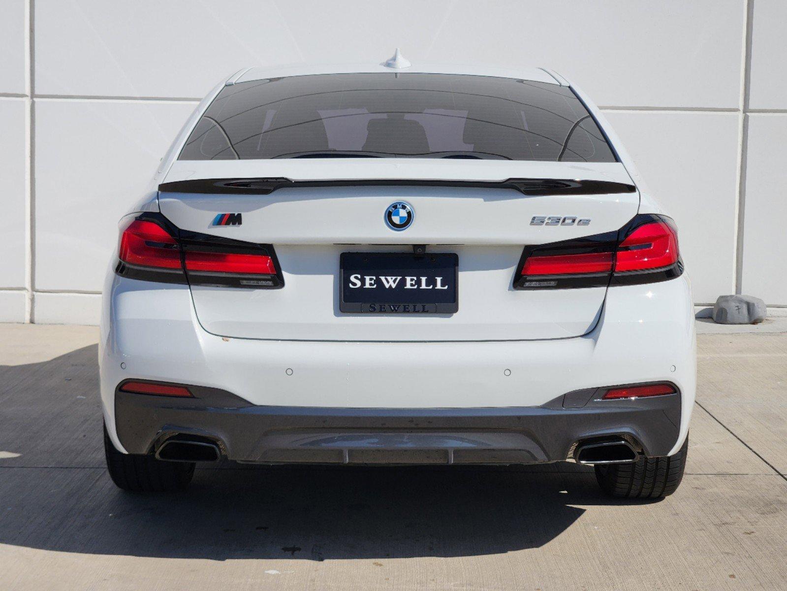 2022 BMW 530e Vehicle Photo in PLANO, TX 75024