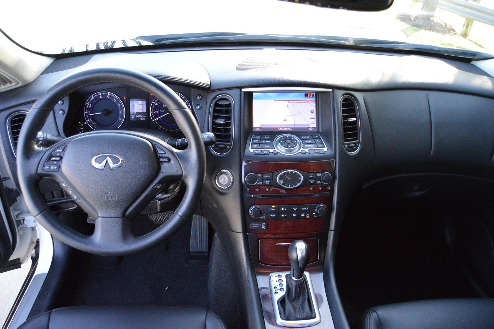 2016 INFINITI QX50 Vehicle Photo in Houston, TX 77090