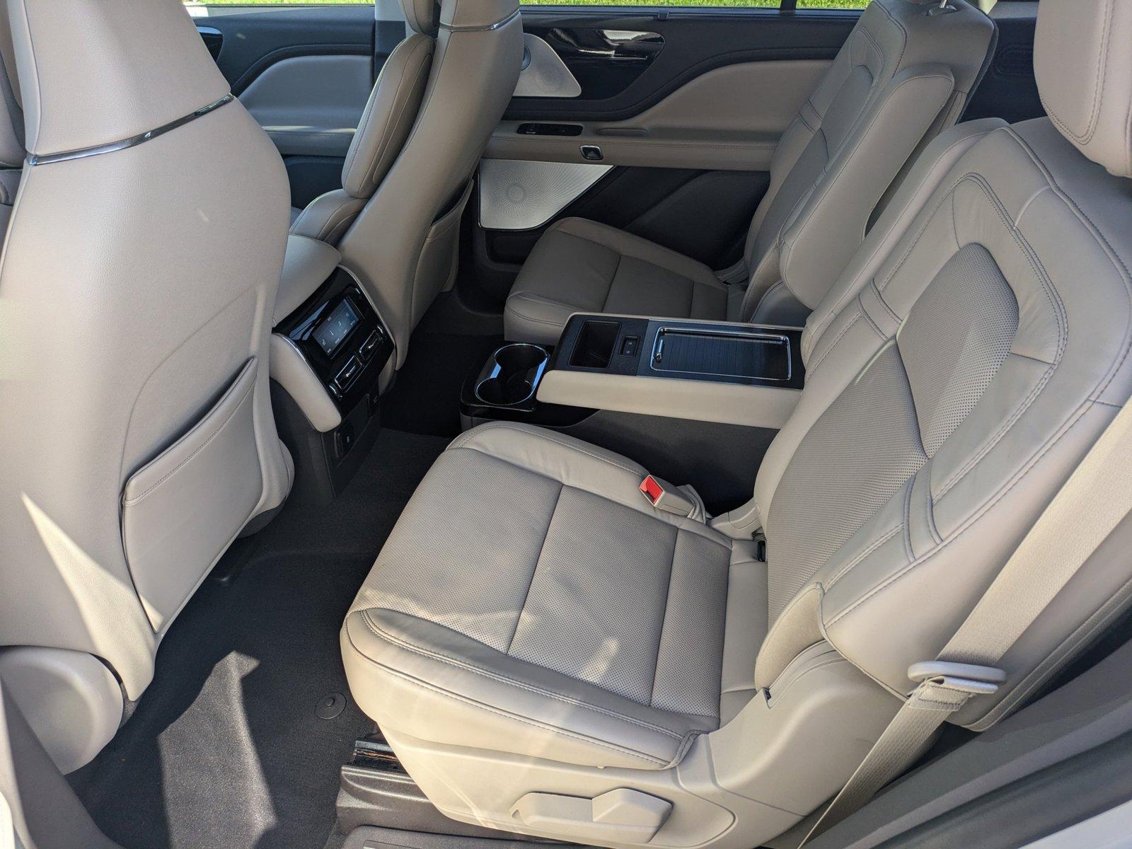 2020 Lincoln Aviator Vehicle Photo in Sarasota, FL 34231