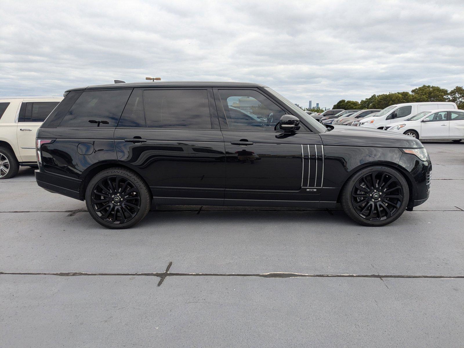 2018 Land Rover Range Rover Vehicle Photo in Miami, FL 33135