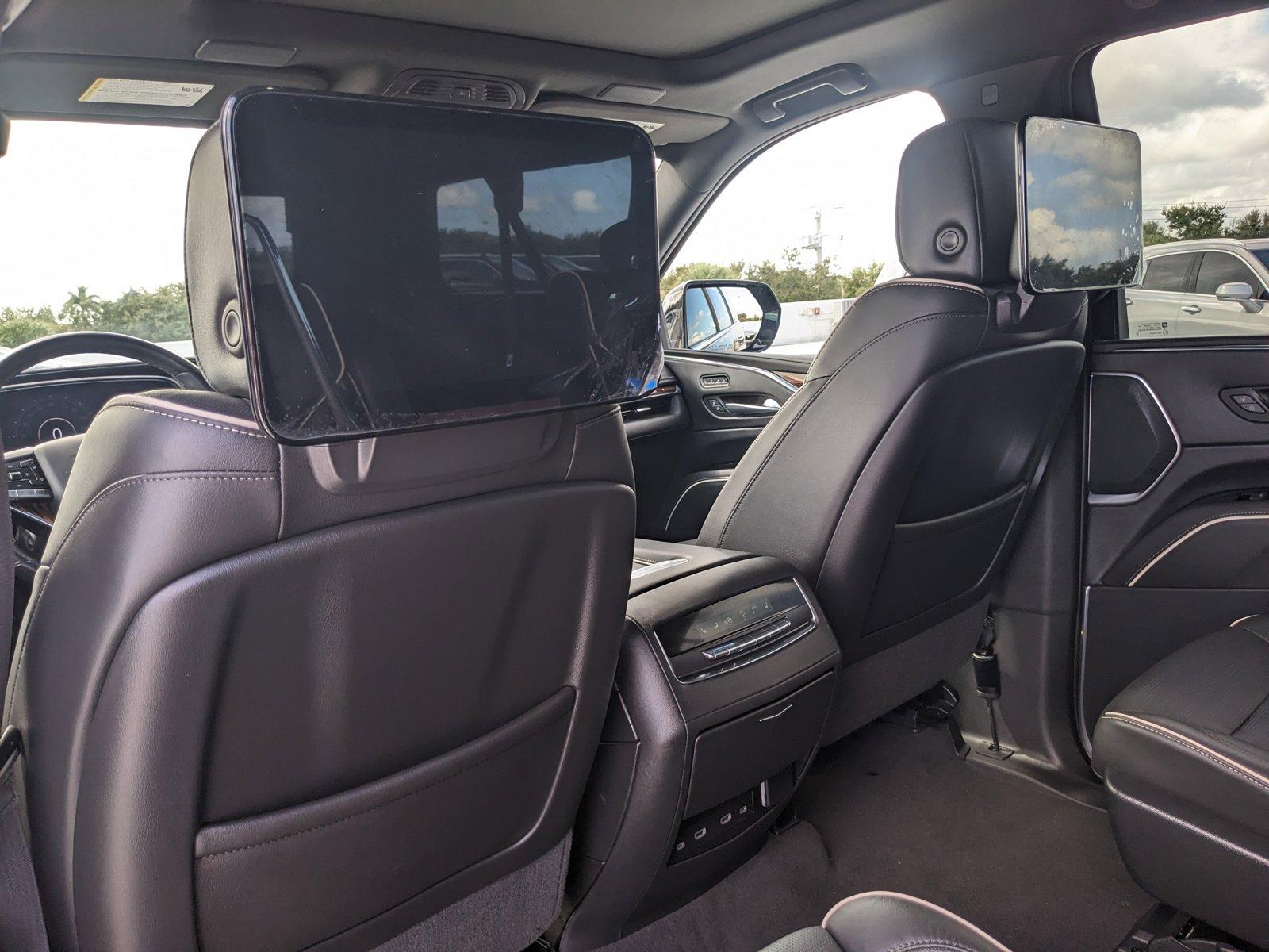 2021 Cadillac Escalade ESV Vehicle Photo in WEST PALM BEACH, FL 33407-3296