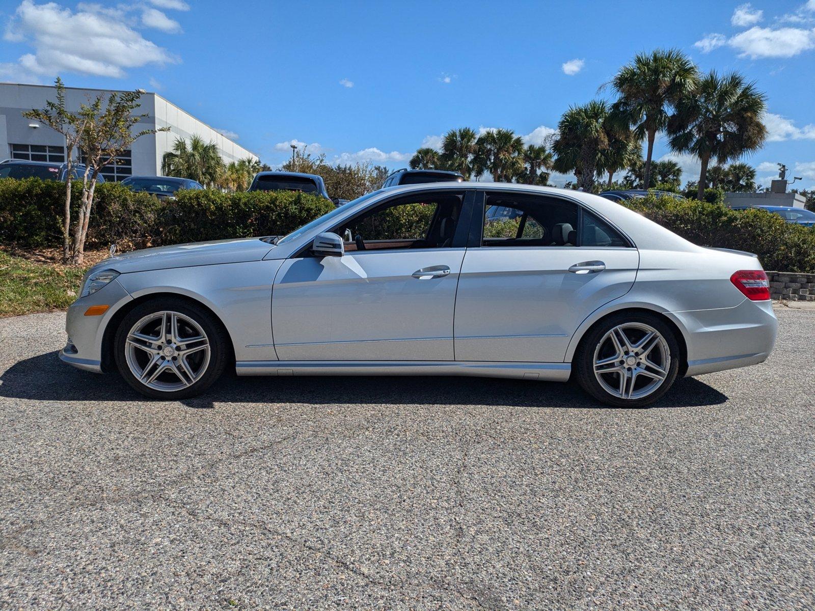 2013 Mercedes-Benz E-Class Vehicle Photo in Sarasota, FL 34231