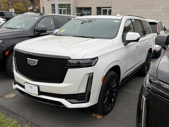 2024 Cadillac Escalade Vehicle Photo in LEOMINSTER, MA 01453-2952