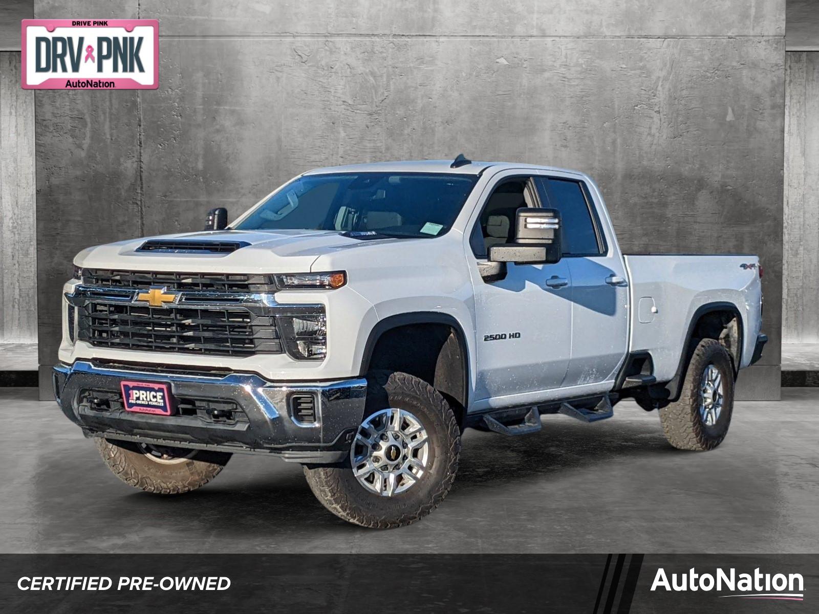 2024 Chevrolet Silverado 2500 HD Vehicle Photo in VALENCIA, CA 91355-1705