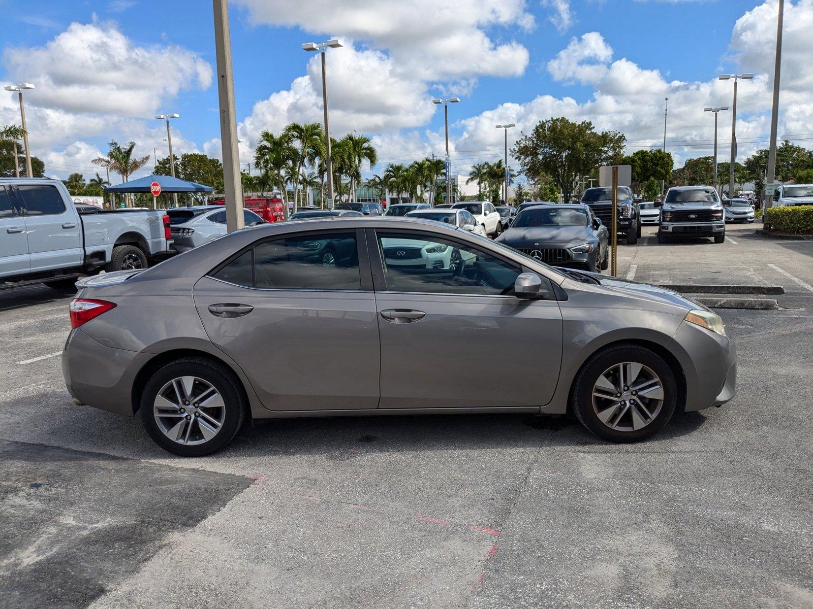 2015 Toyota Corolla Vehicle Photo in Miami, FL 33015