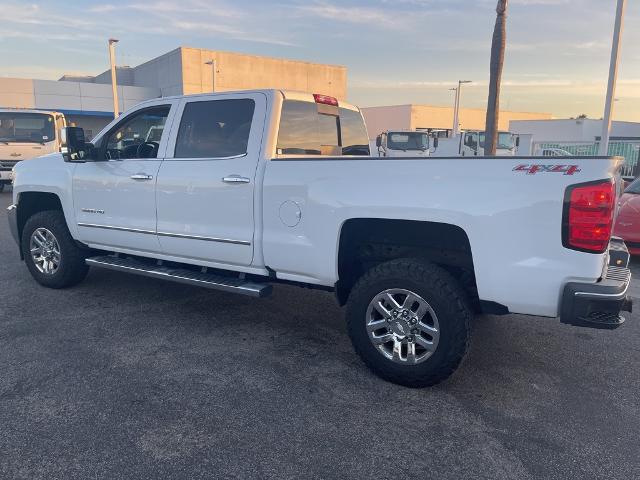 2017 Chevrolet Silverado 2500HD Vehicle Photo in VENTURA, CA 93003-8585