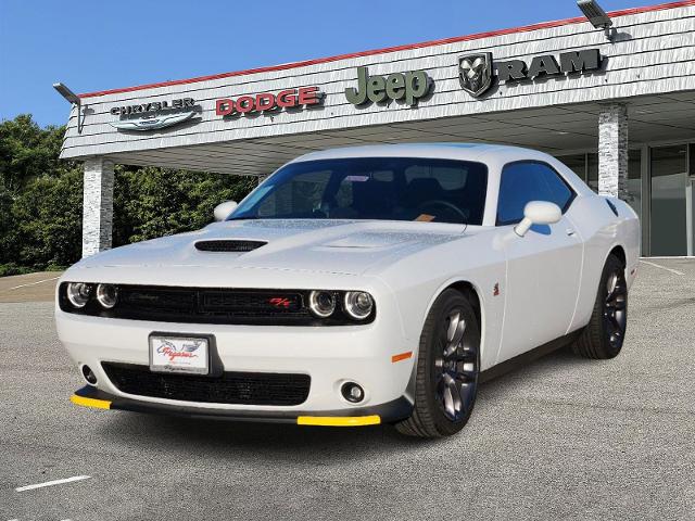 2023 Dodge Challenger Vehicle Photo in Ennis, TX 75119-5114