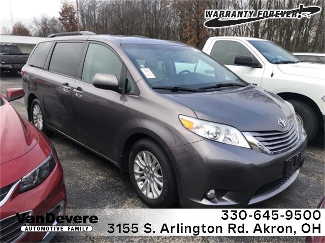 2017 Toyota Sienna Vehicle Photo in Akron, OH 44312