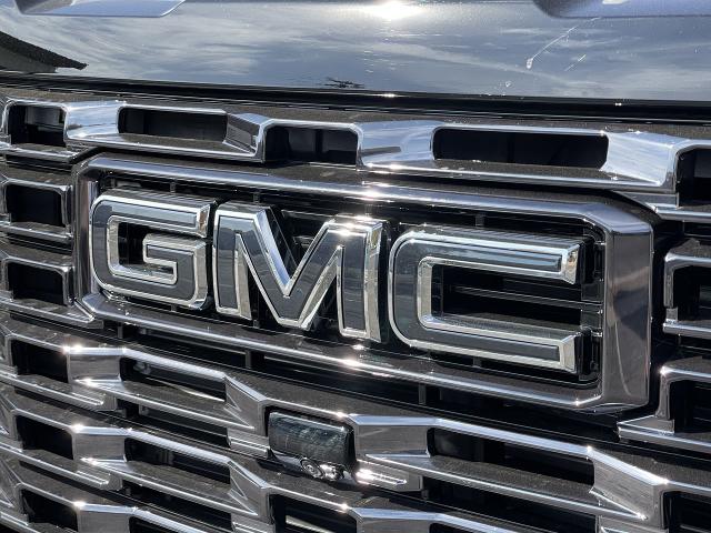 2025 GMC Sierra 2500 HD Vehicle Photo in TURLOCK, CA 95380-4918