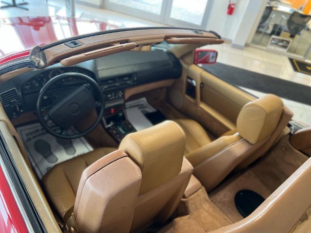 1991 Mercedes-Benz SL Series Vehicle Photo in MASSENA, NY 13662-2255