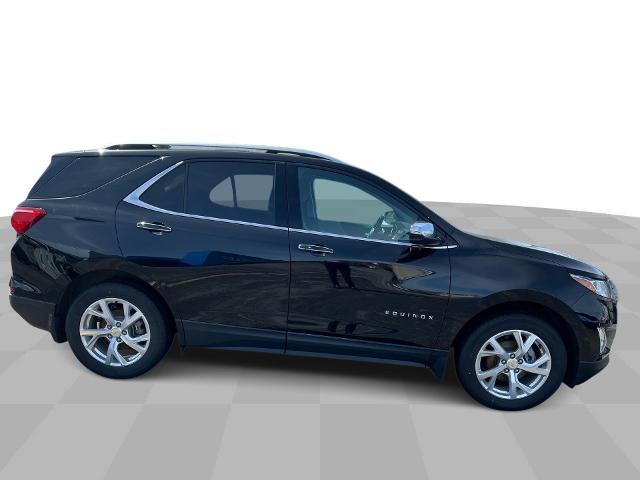 2021 Chevrolet Equinox Vehicle Photo in MASSENA, NY 13662-2255