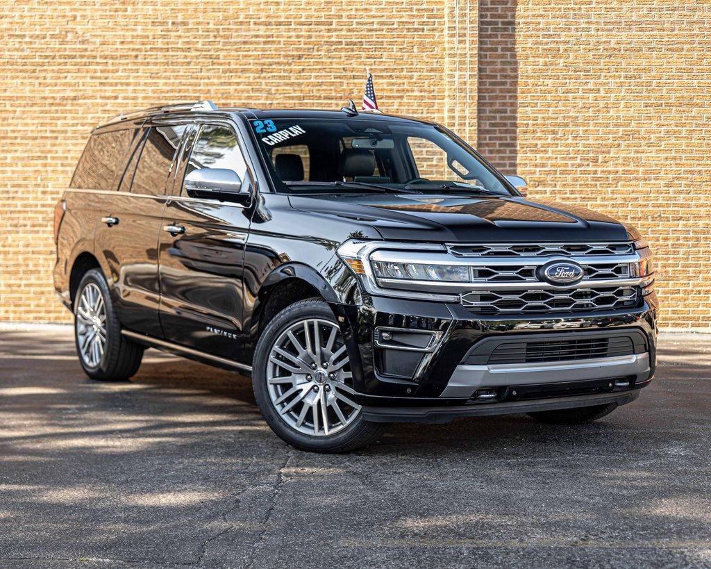 2023 Ford Expedition Vehicle Photo in Plainfield, IL 60586