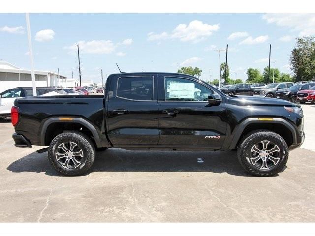 2024 GMC Canyon Vehicle Photo in ROSENBERG, TX 77471-5675