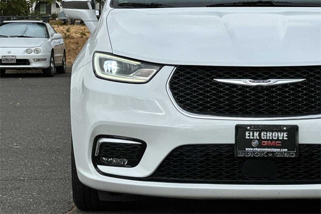 2022 Chrysler Pacifica Vehicle Photo in ELK GROVE, CA 95757-8703