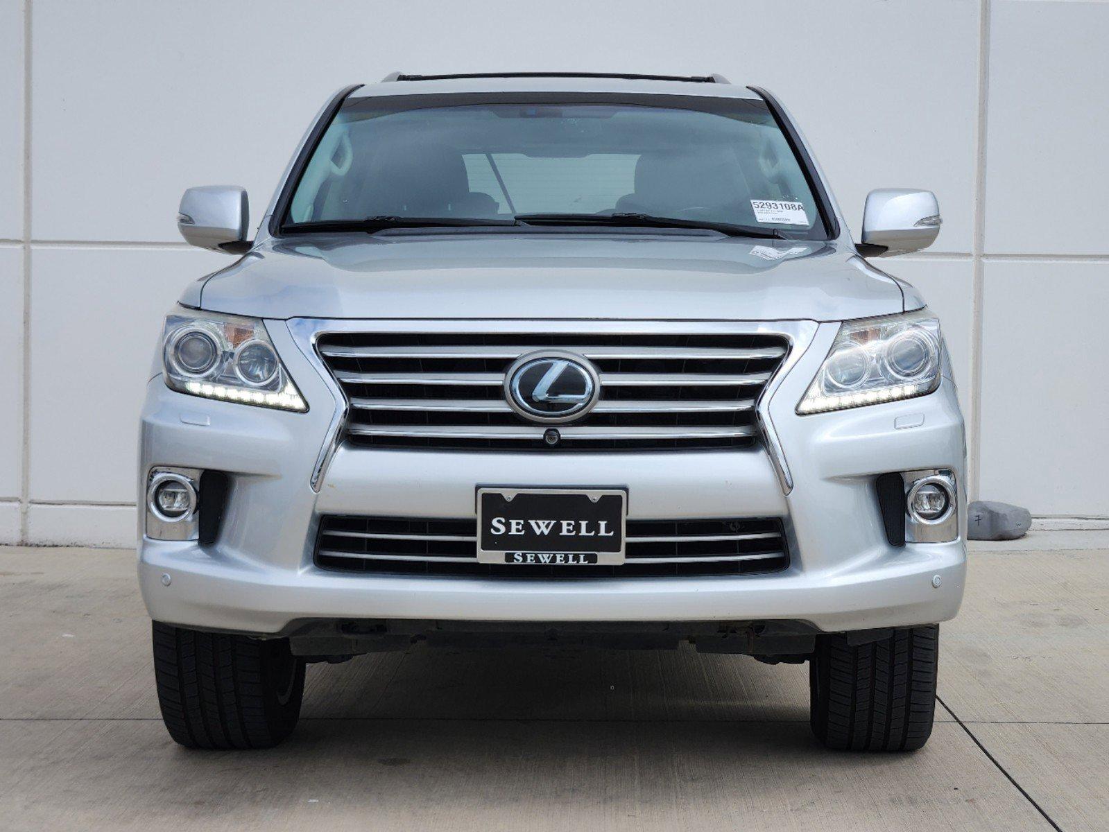 2015 Lexus LX 570 Vehicle Photo in PLANO, TX 75024