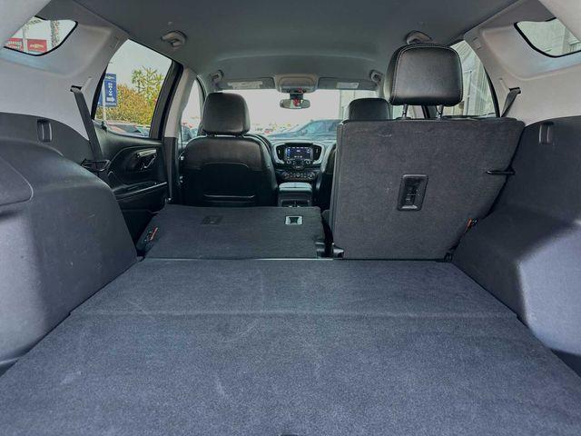 2023 GMC Terrain Vehicle Photo in RIVERSIDE, CA 92504-4106