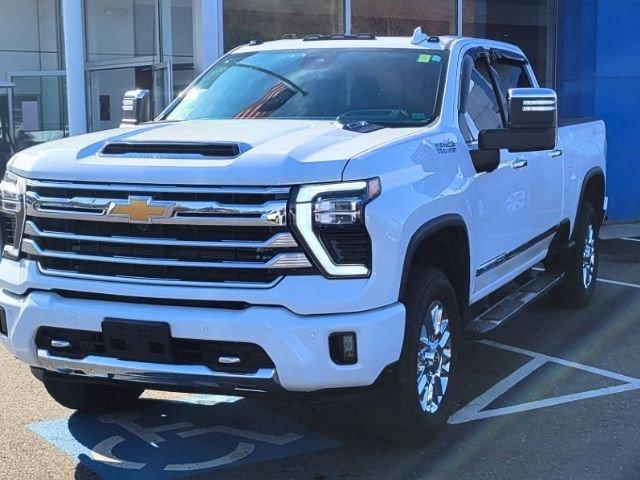 2024 Chevrolet Silverado 3500 HD Vehicle Photo in GARDNER, MA 01440-3110