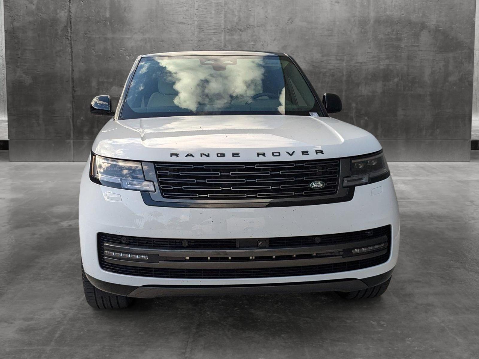 2024 Land Rover Range Rover Vehicle Photo in Pompano Beach, FL 33064