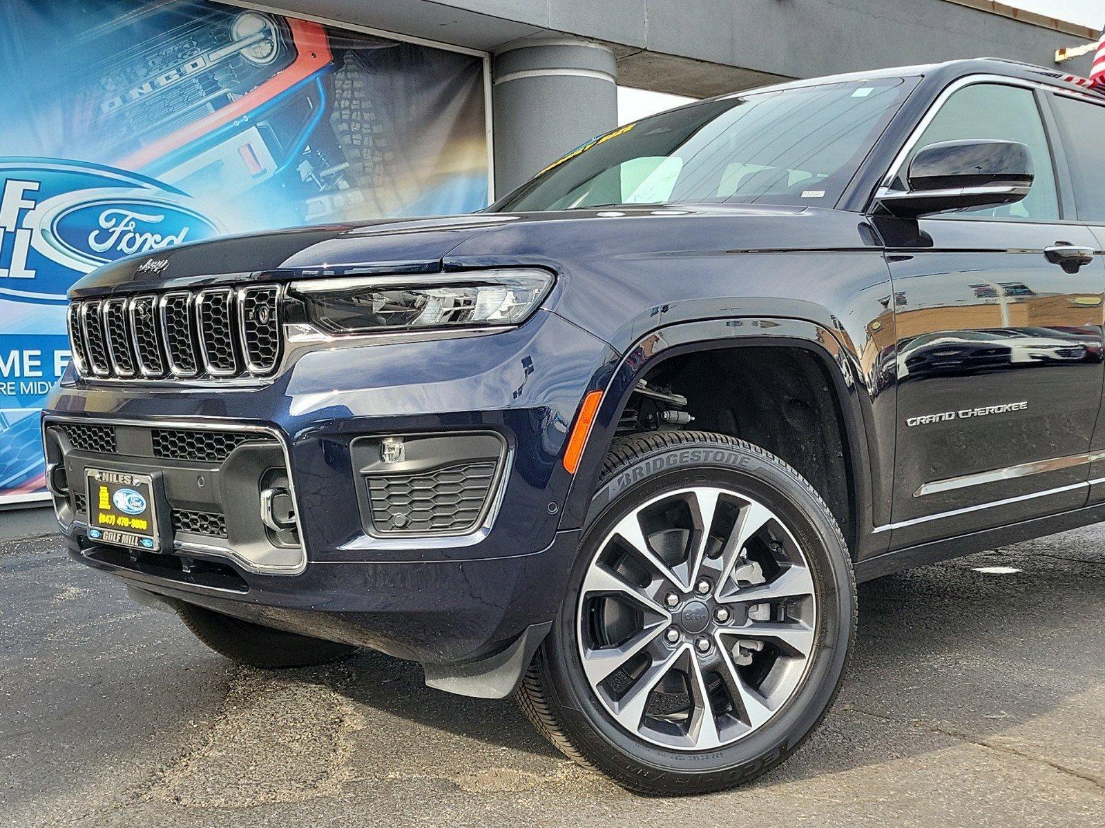 2023 Jeep Grand Cherokee L Vehicle Photo in Saint Charles, IL 60174