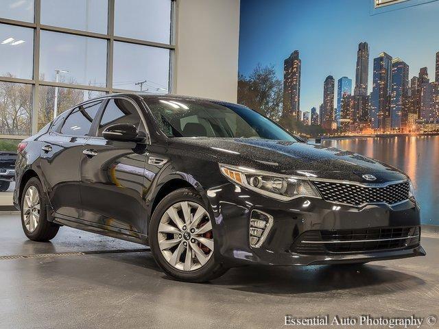 2018 Kia Optima Vehicle Photo in Saint Charles, IL 60174