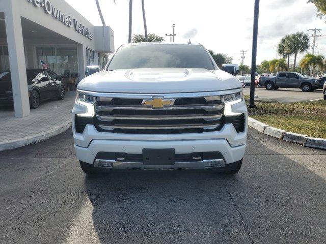 Used 2022 Chevrolet Silverado 1500 High Country with VIN 1GCUDJEL3NZ636302 for sale in Fort Lauderdale, FL